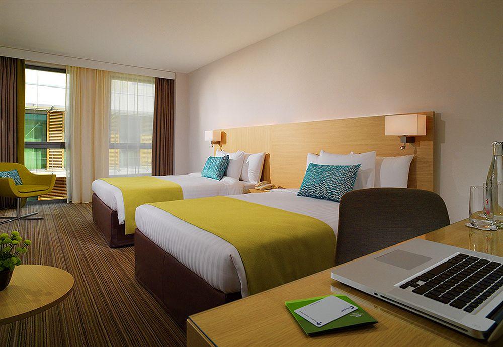 Courtyard By Marriott Montpellier Hotel Eksteriør billede