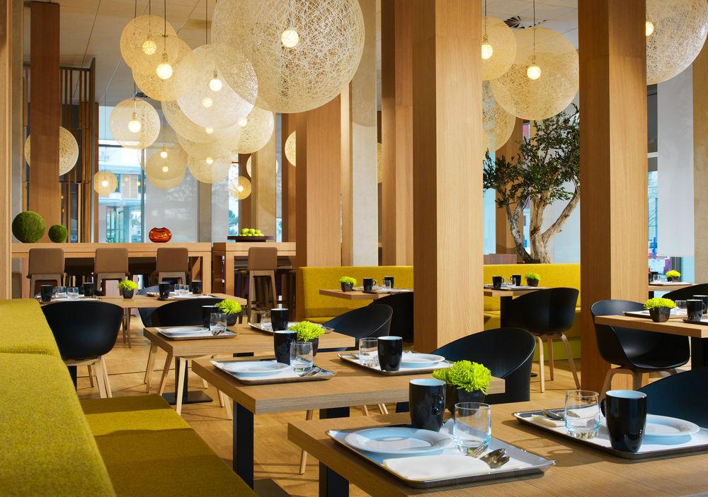 Courtyard By Marriott Montpellier Hotel Eksteriør billede