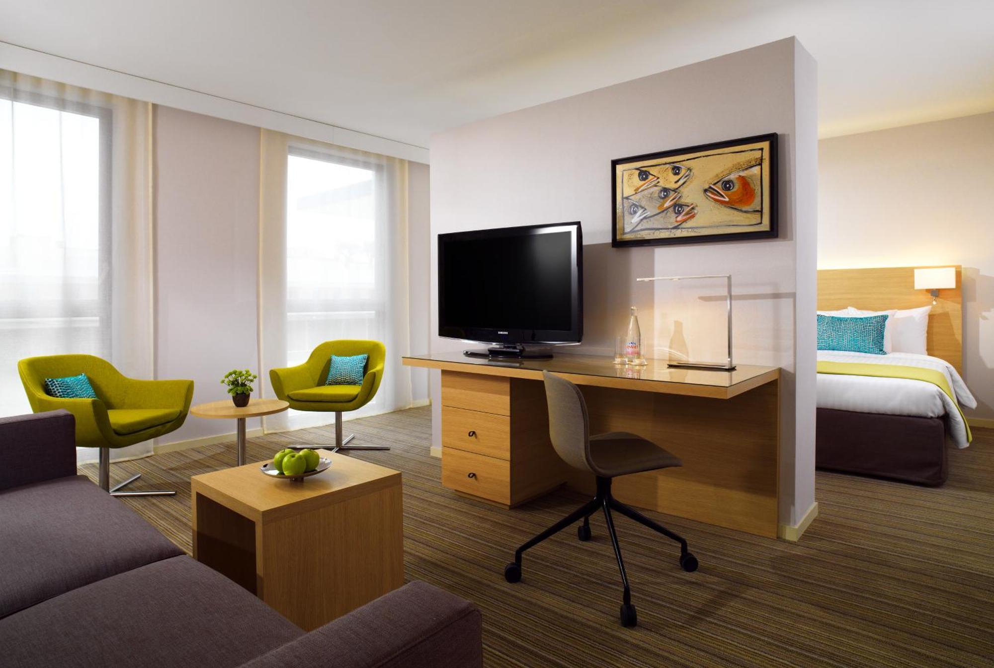 Courtyard By Marriott Montpellier Hotel Eksteriør billede