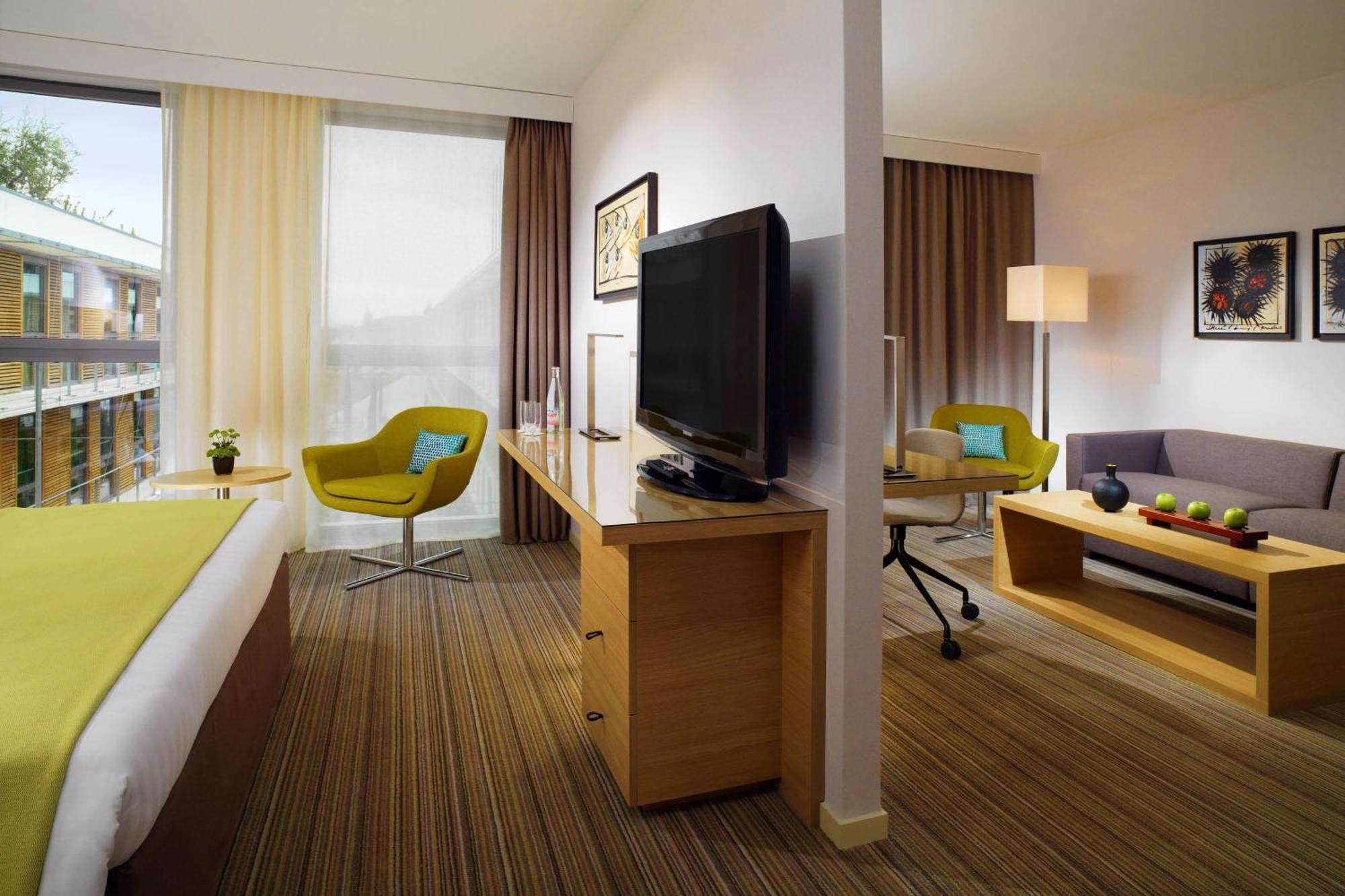 Courtyard By Marriott Montpellier Hotel Eksteriør billede